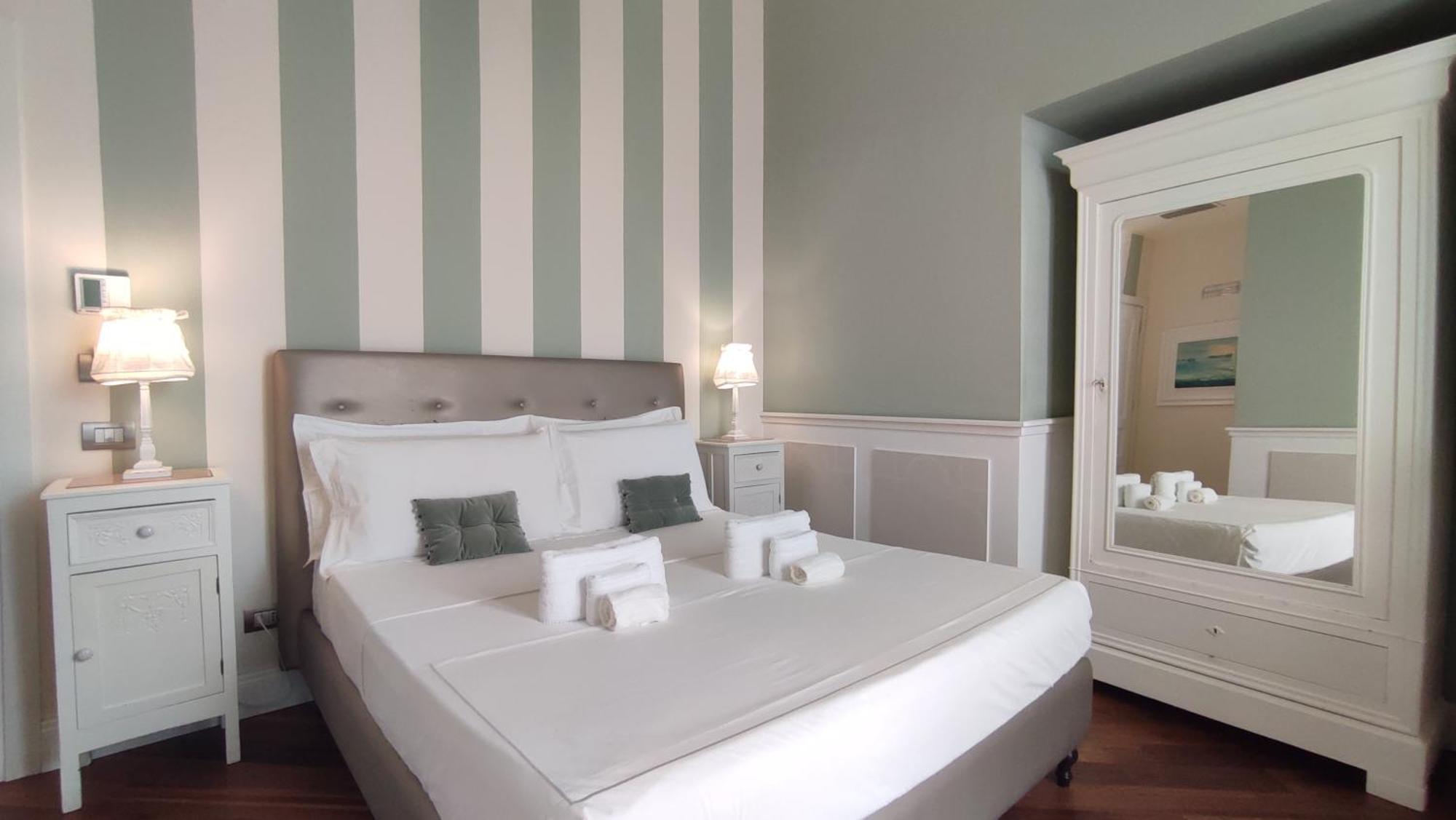 Dimora Bellini - Residenza D'Epoca Bed & Breakfast Palermo Exterior photo